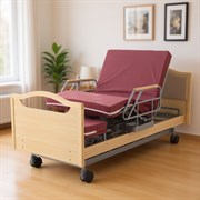 Кровать электрическая Med-Mos DB-2B с поворотным креслом в левую сторону (светлое дерево) с регулировкой высоты